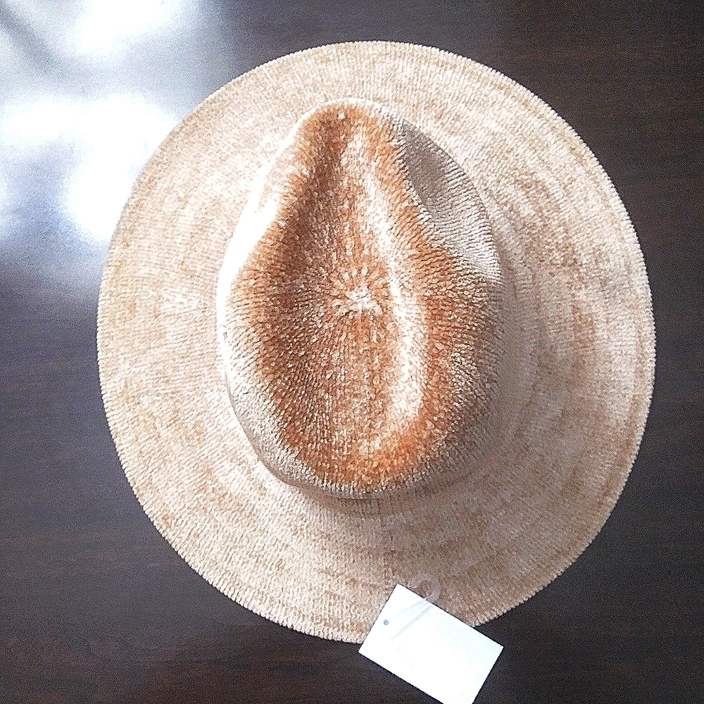 *NWT*FOREVER 21-🍪-Wide Corduroy Fedora